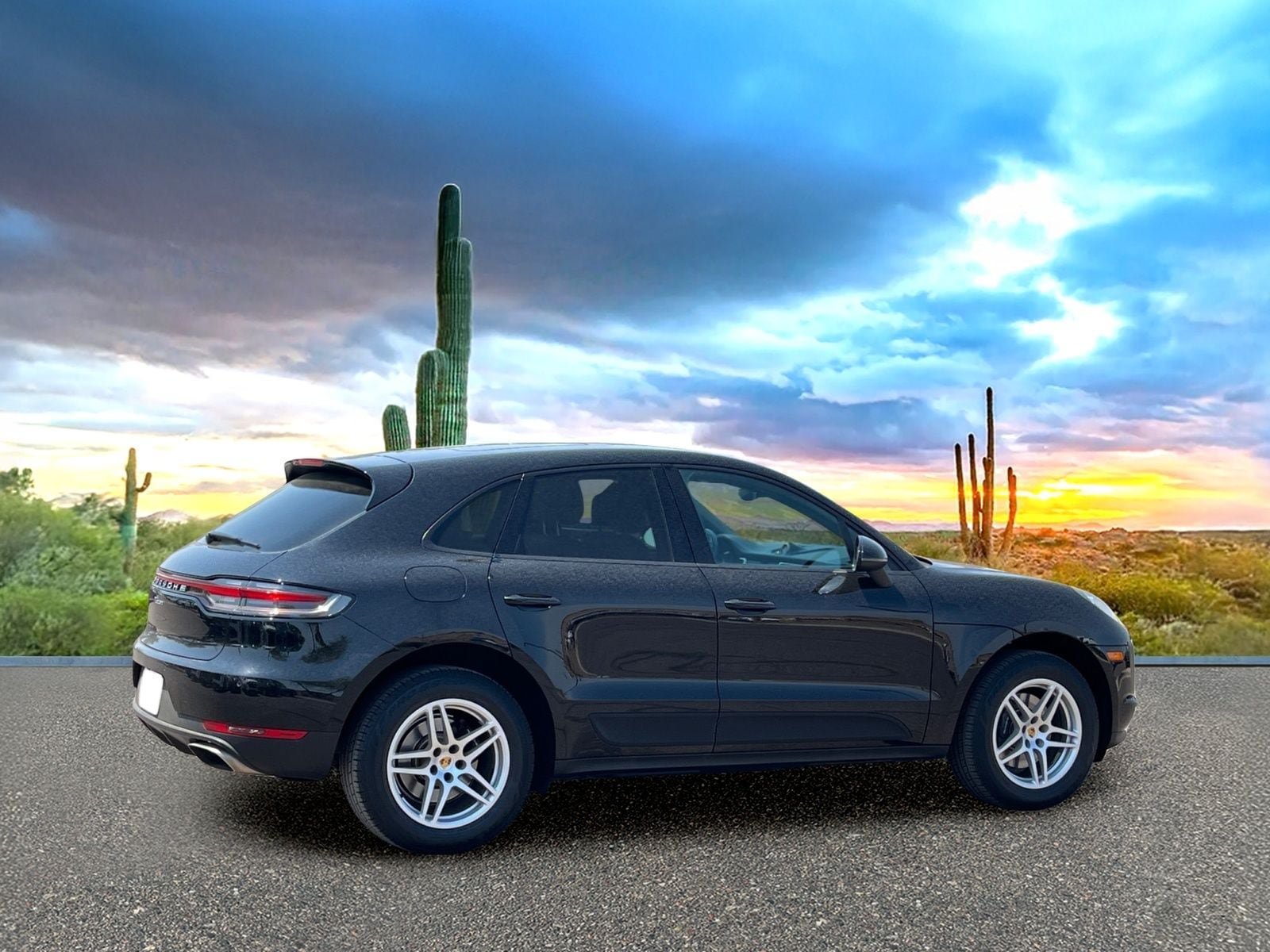 Used 2019 Porsche Macan AWD/4WD image 5