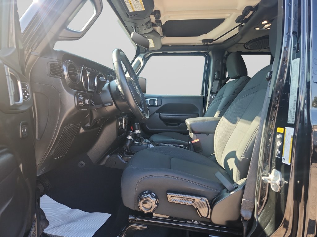 Used 2022 Jeep Wrangler Unlimited Sport AWD/4WD image 10