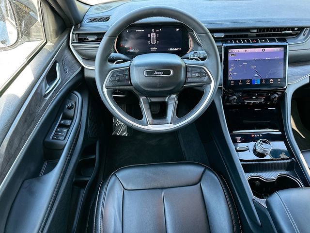 Used 2024 Jeep Grand Cherokee Limited AWD/4WD image 22