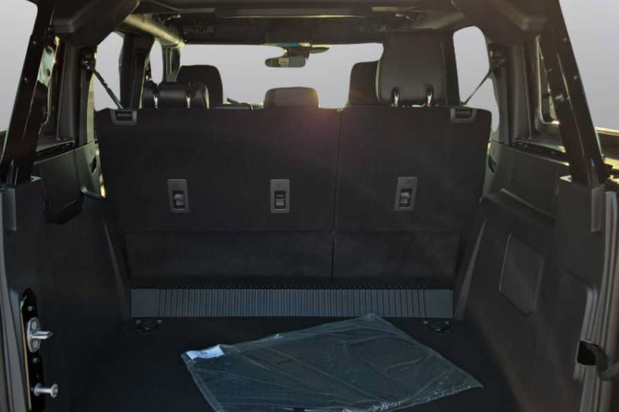 New 2026 Ford Bronco Outer Banks AWD/4WD image 11