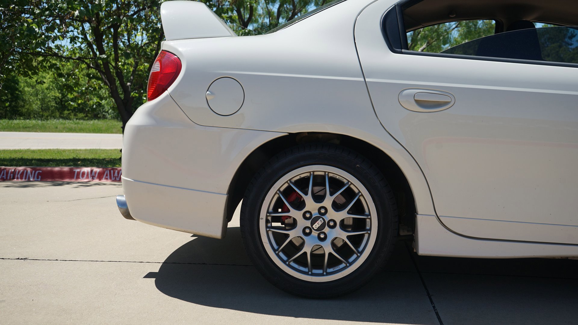 Used 2005 Dodge Neon w/ Competition Group image 40