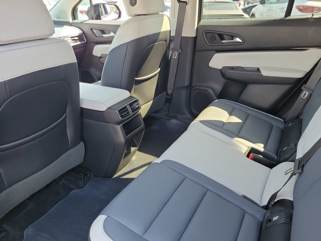 Used 2025 Honda Prologue Touring image 15
