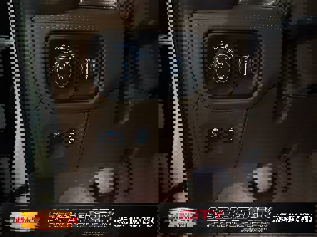 Used 2019 RAM 1500 Limited image 34