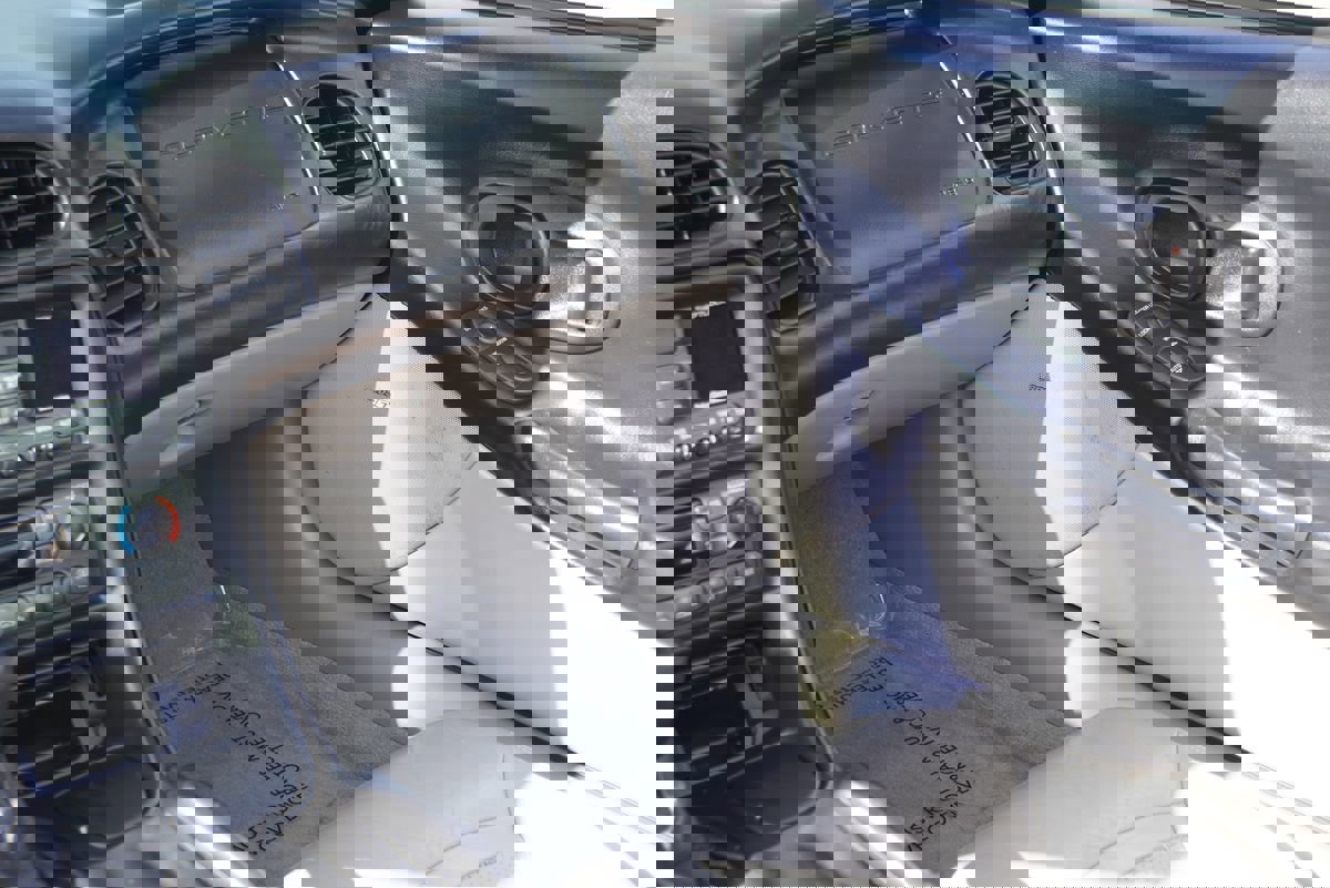 Used 1999 Chevrolet Corvette Convertible w/ Memory Pkg image 21