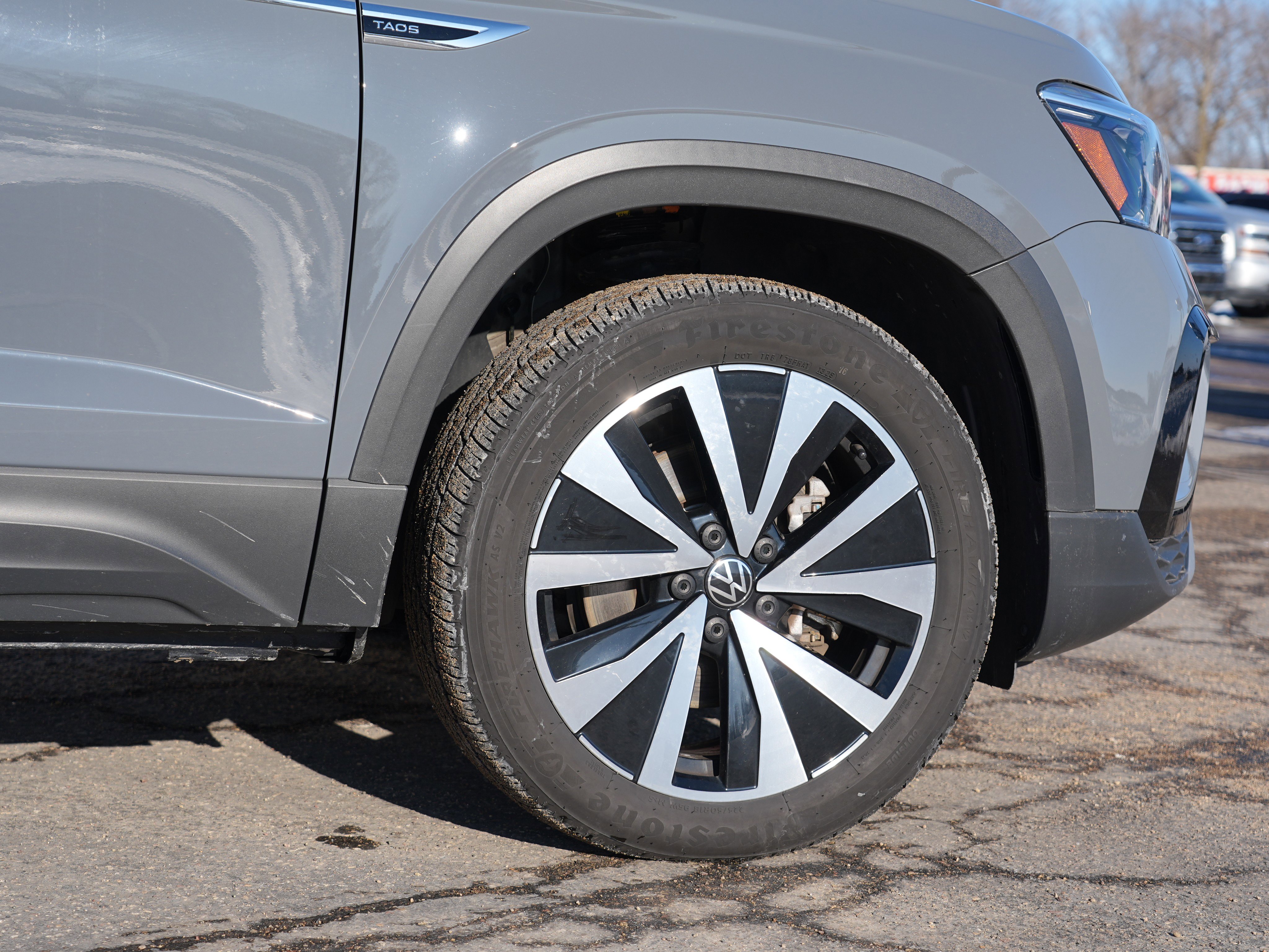 Used 2023 Volkswagen Taos SE image 13