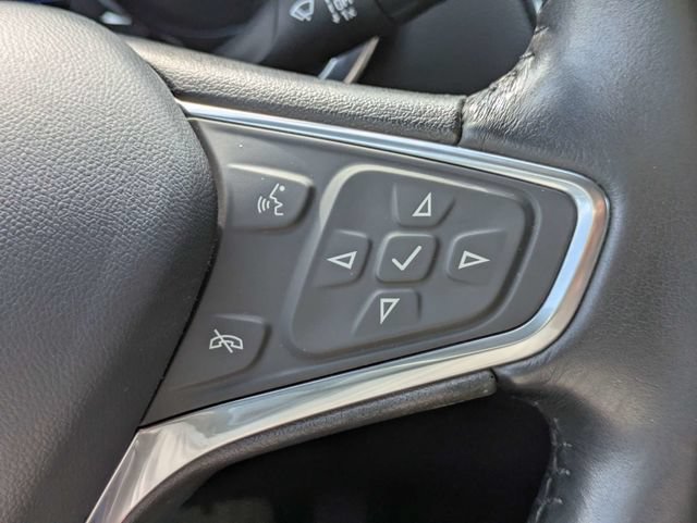 Used 2022 Chevrolet Equinox LT FWD image 27