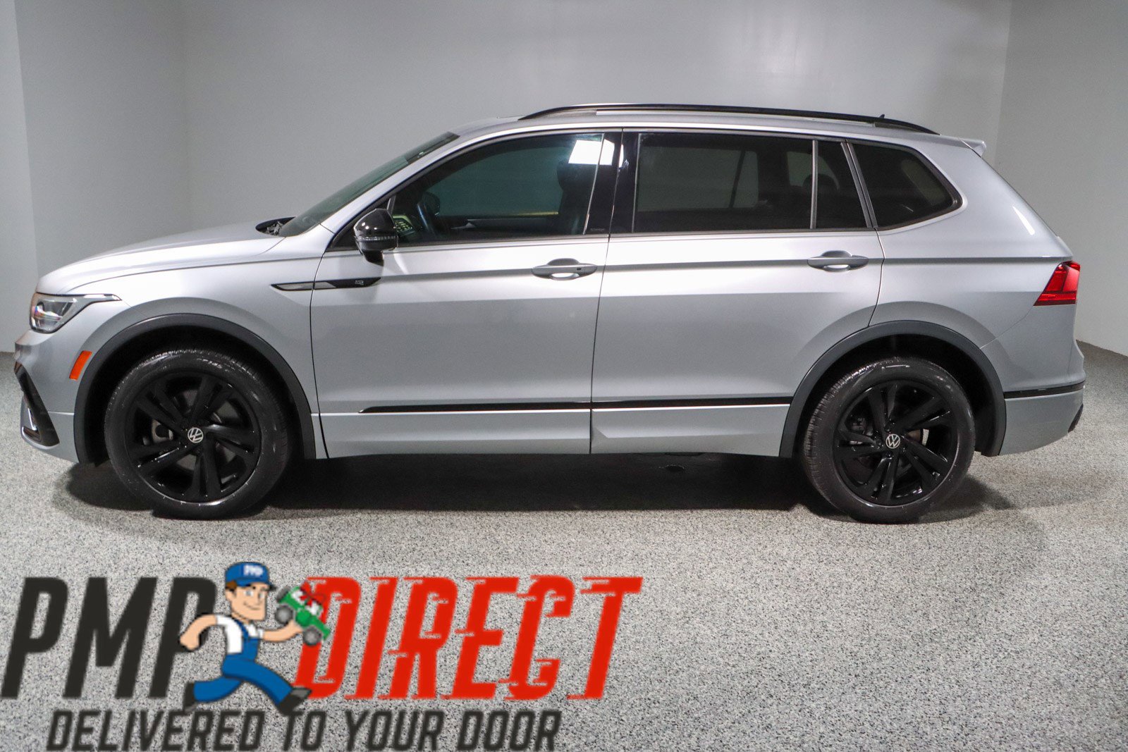 Used 2023 Volkswagen Tiguan SE R-Line FWD image 10
