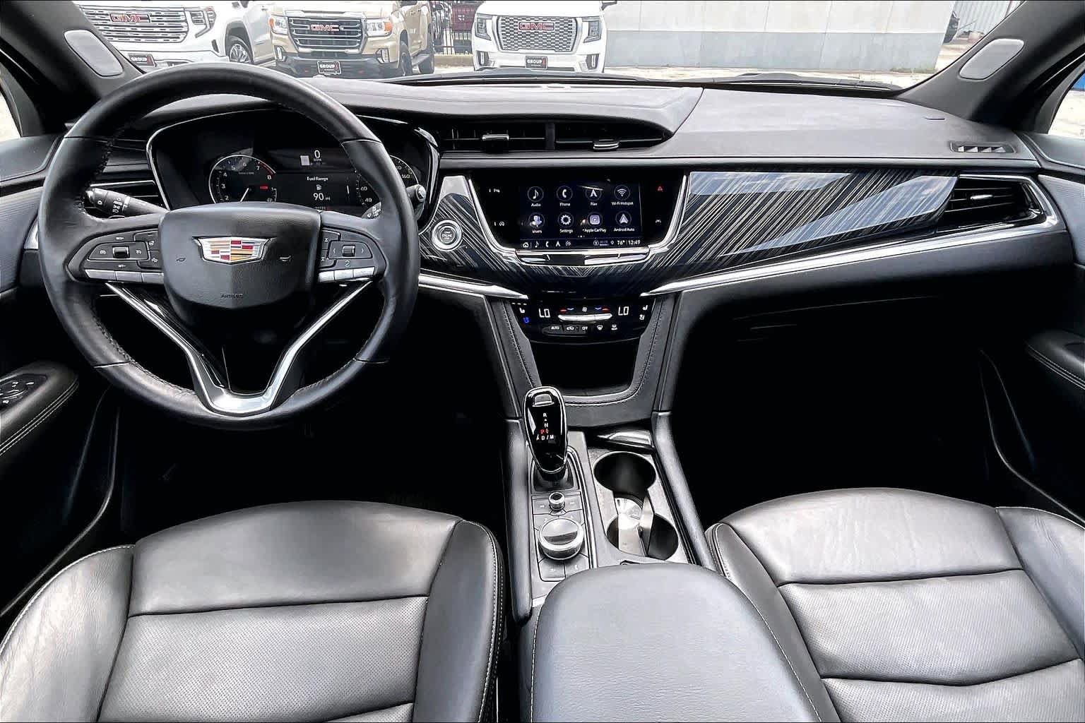 Used 2024 Cadillac XT6 Premium Luxury w/ LPO, Floor Liner Package FWD image 16