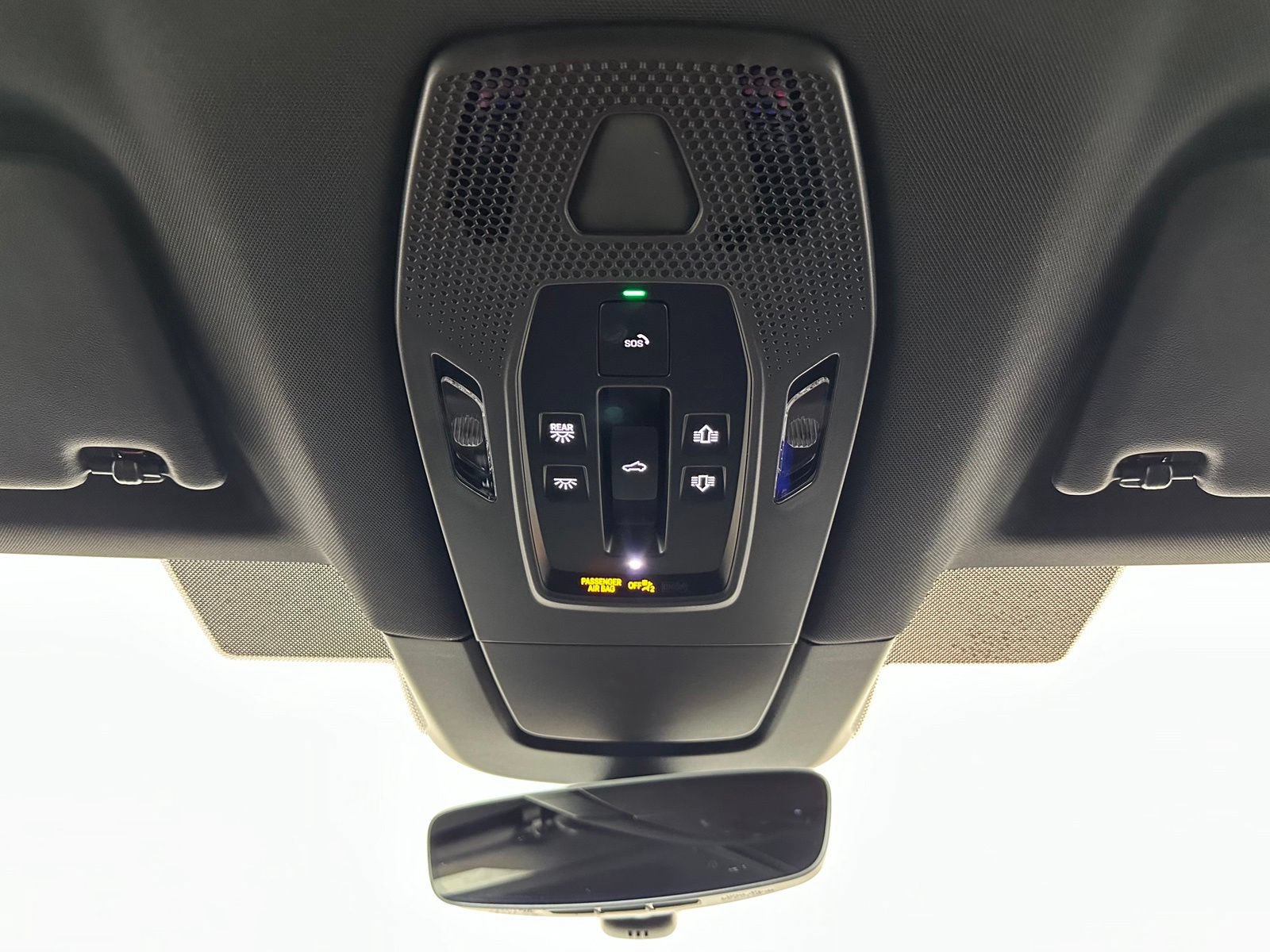 Used 2024 Porsche Macan 4 Electric AWD/4WD image 42