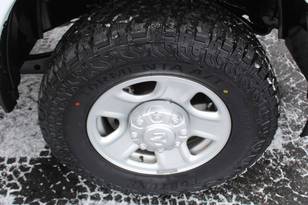 Used 2023 RAM 2500 Tradesman image 34