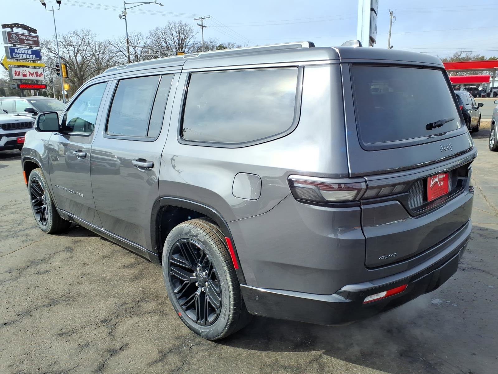 New 2026 Jeep Grand Wagoneer Limited image 4