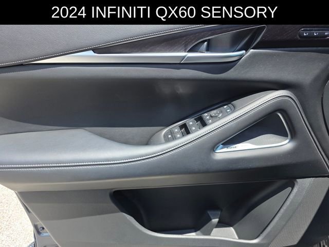 Used 2024 INFINITI QX60 Sensory w/ Vision Package AWD/4WD image 27