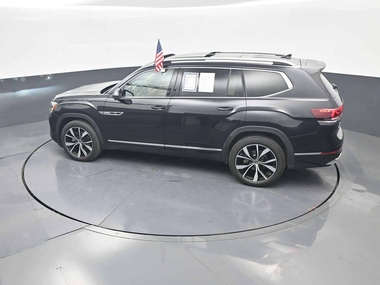 Used 2026 Volkswagen Atlas SEL Premium R-Line AWD/4WD image 40