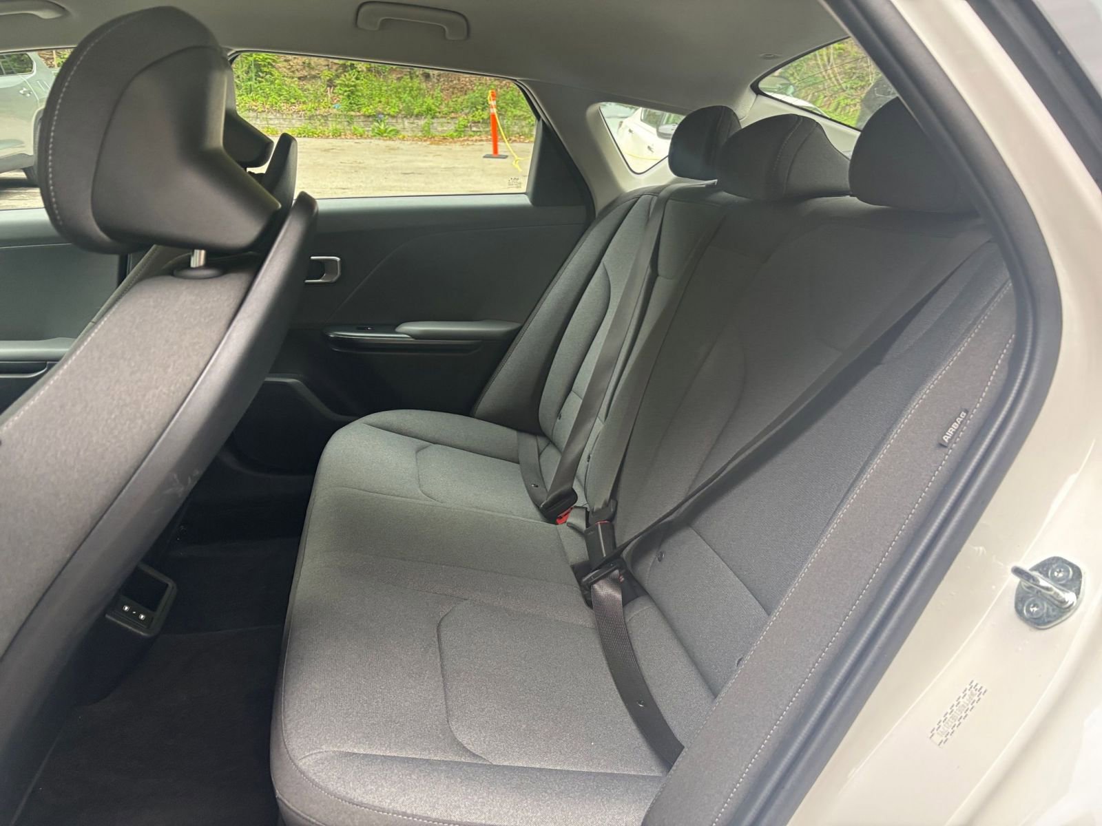 Used 2025 Kia K4 FWD image 27