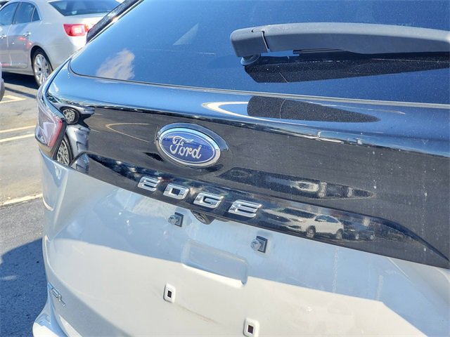 Used 2022 Ford Edge SEL w/ Convenience Package image 29