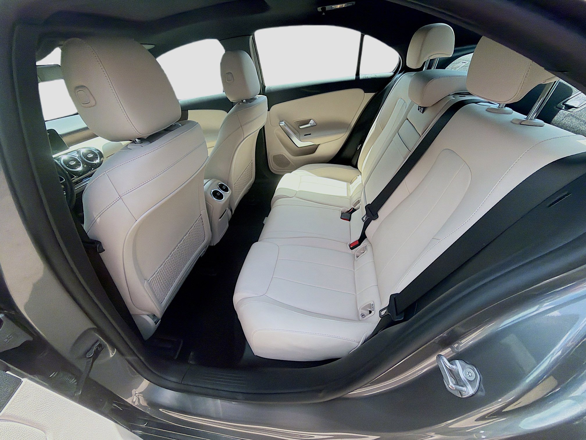 Used 2020 Mercedes-Benz A 220 4MATIC image 23