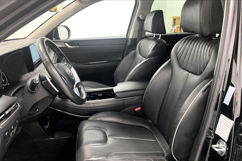 Used 2025 Hyundai Palisade Limited AWD/4WD image 32
