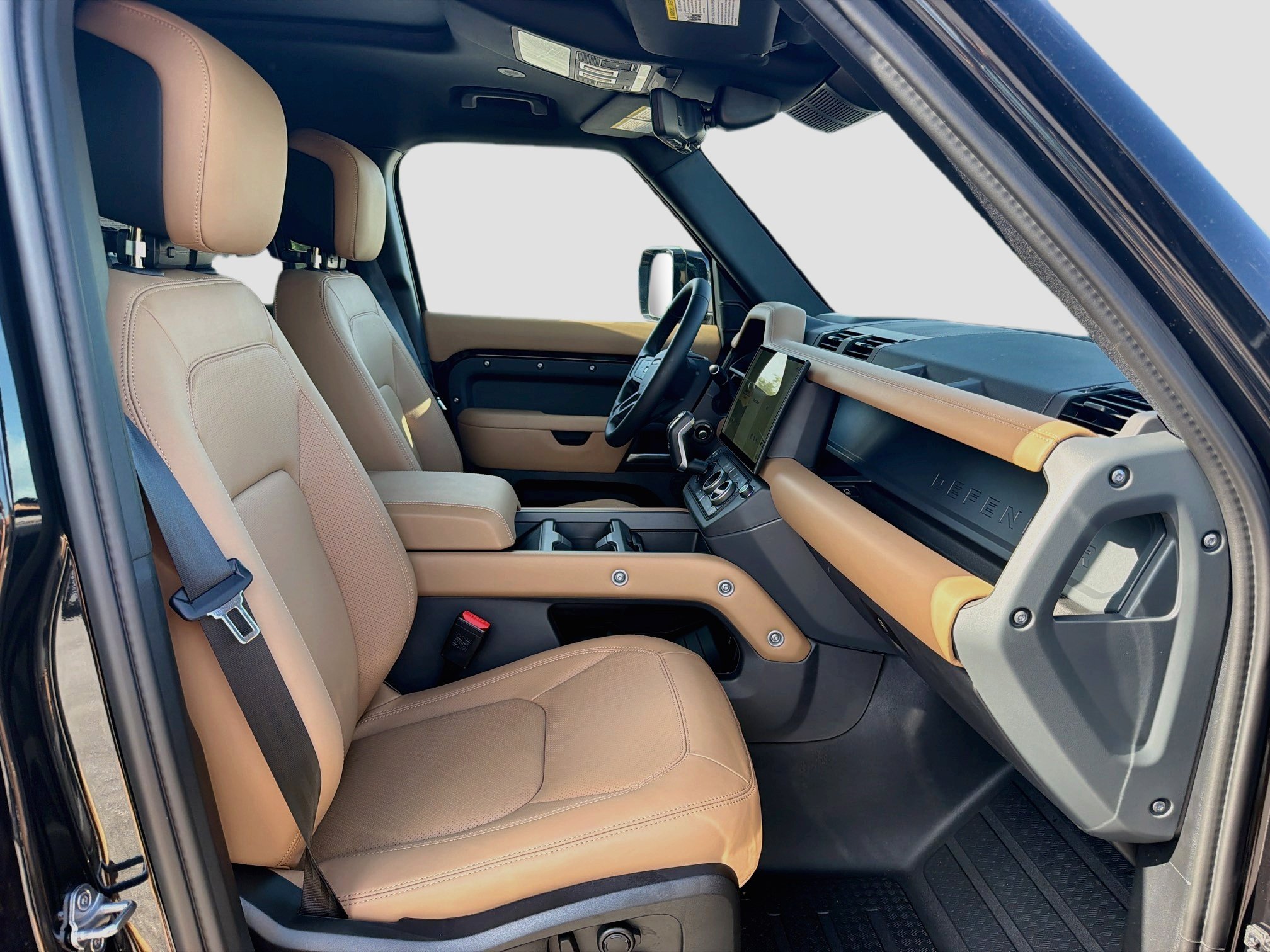 New 2026 Land Rover Defender 110 X-Dynamic SE AWD/4WD image 15