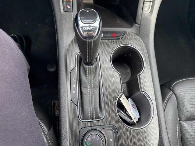 Used 2018 GMC Acadia SLT image 25