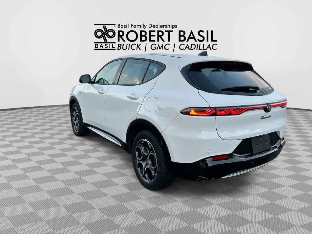 Used 2024 Alfa Romeo Tonale Ti w/ Active Assist Package AWD/4WD image 6