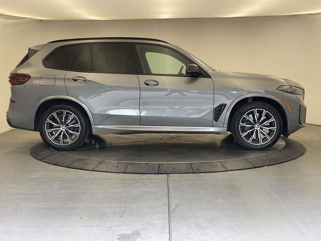 Used 2025 BMW X5 M60i w/ Climate Comfort Package AWD/4WD image 6