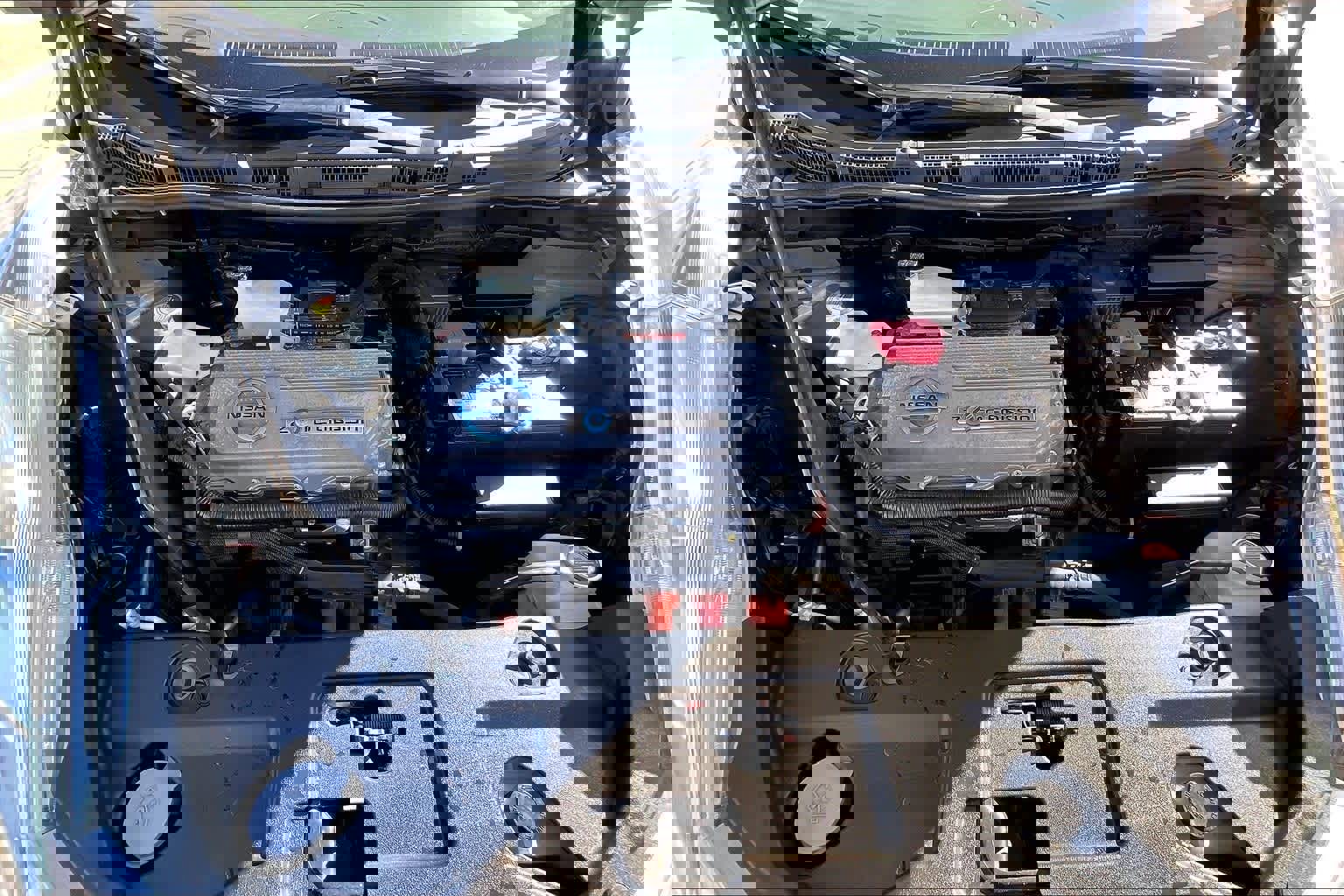 Used 2011 Nissan Leaf w/ Protection Pkg image 9