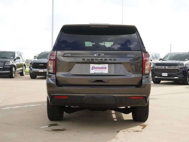 Used 2021 Chevrolet Suburban Z71 w/ Luxury Package AWD/4WD image 8