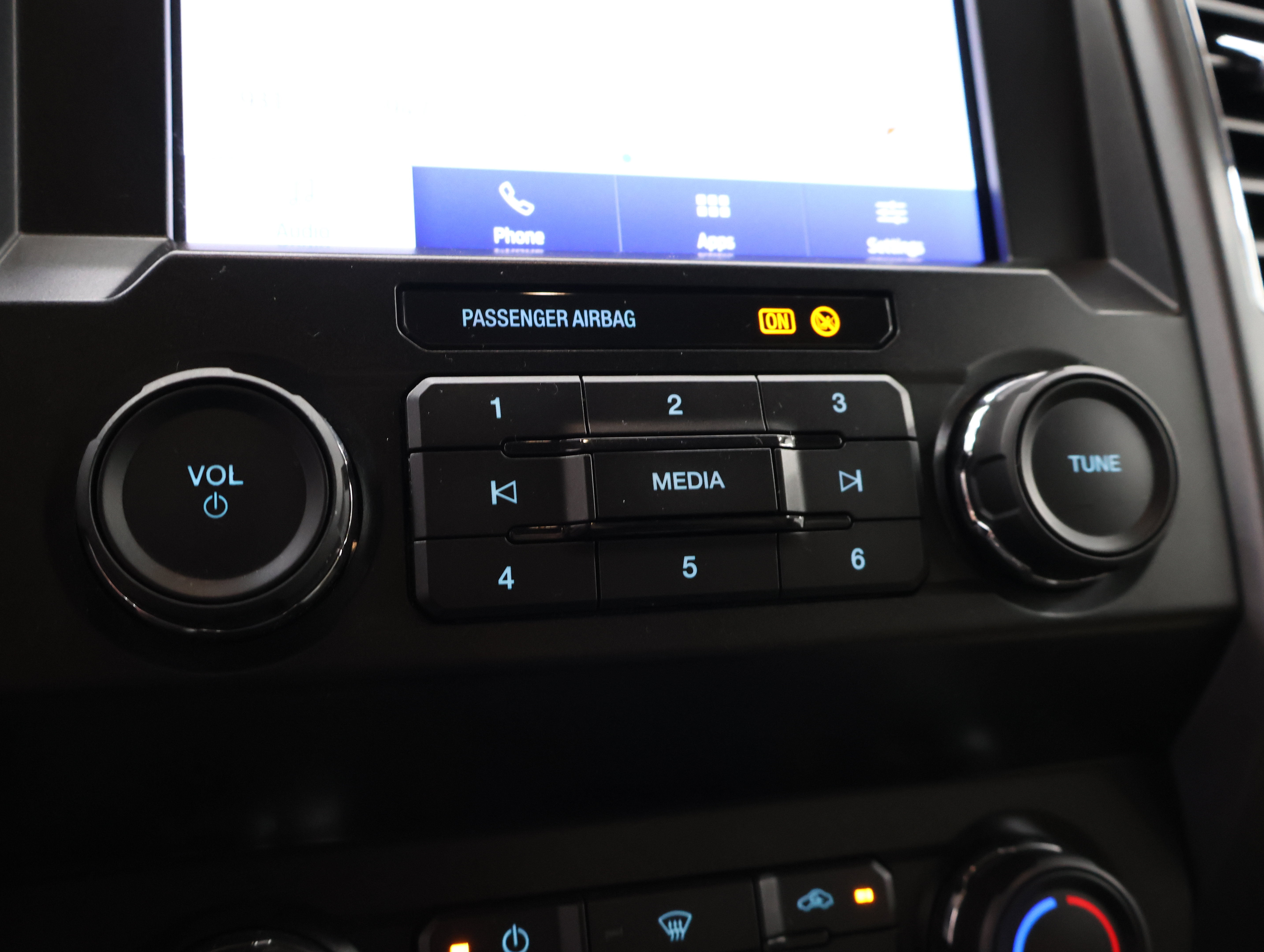 Used 2020 Ford F250 XLT w/ XLT Value Package AWD/4WD image 49