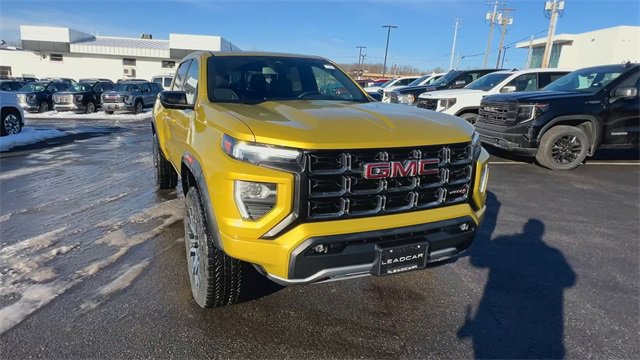 Used 2023 GMC Canyon AT4 w/ AT4 Premium Package image 3