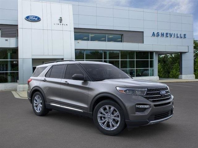 New 2024 Ford Explorer XLT w/ Equipment Group 202A image 7