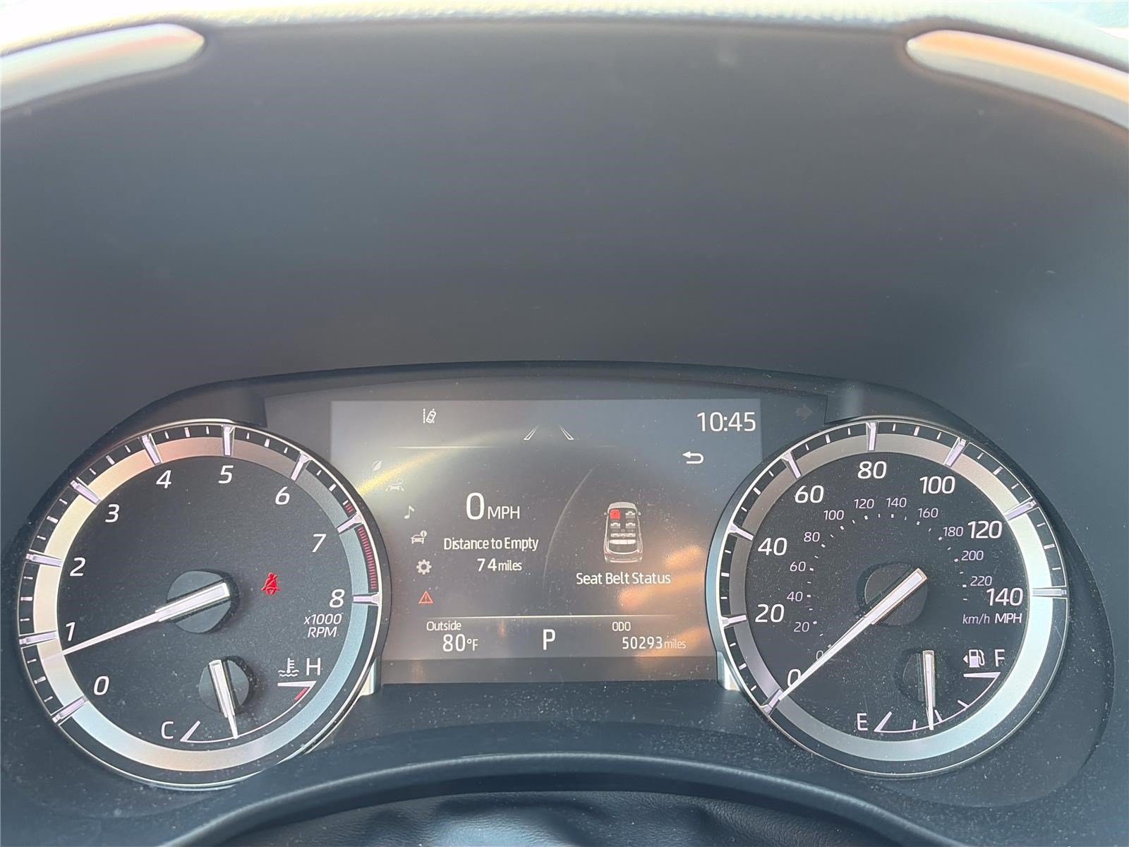 Used 2022 Toyota Highlander XLE AWD/4WD image 9