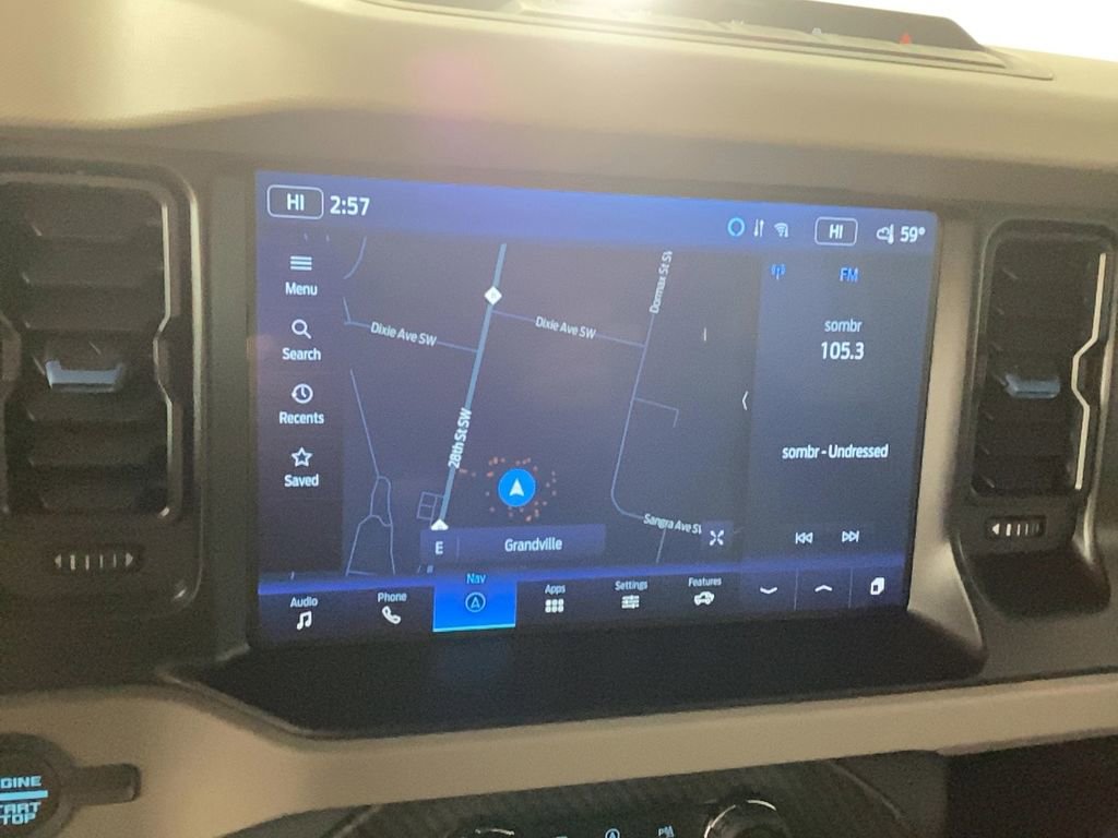 Used 2022 Ford Bronco Wildtrak image 28