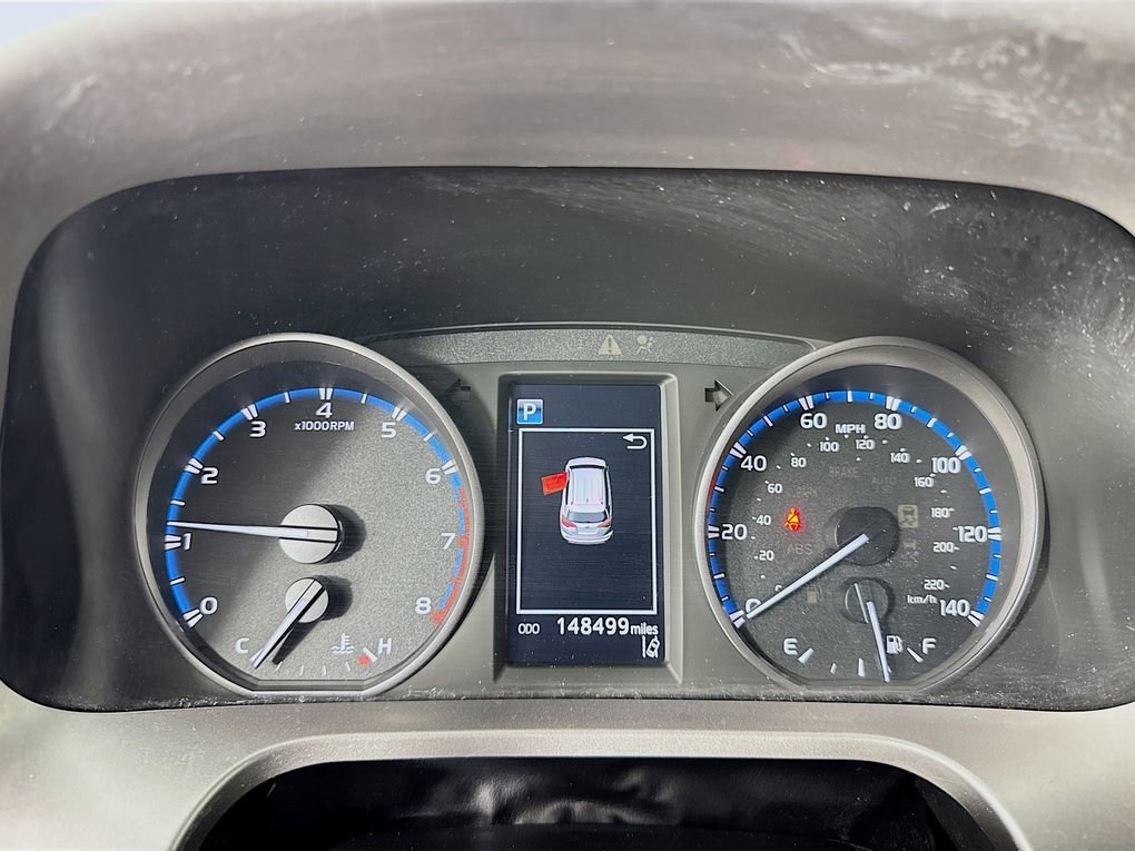 Used 2017 Toyota RAV4 LE image 17