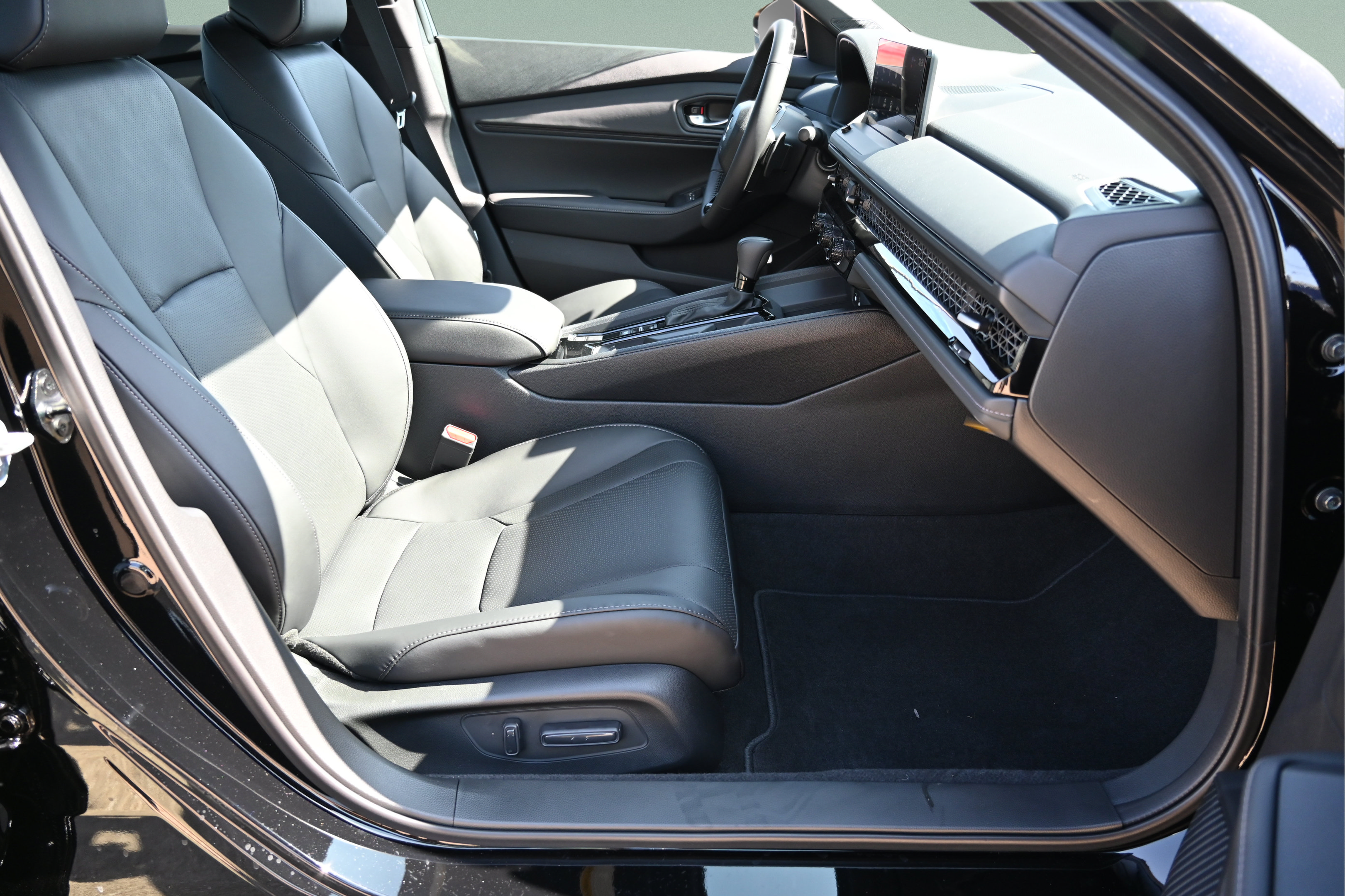 New 2026 Honda Accord Sport image 14