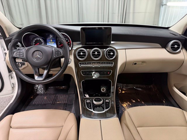 Used 2017 Mercedes-Benz C 300 4MATIC Sedan image 12