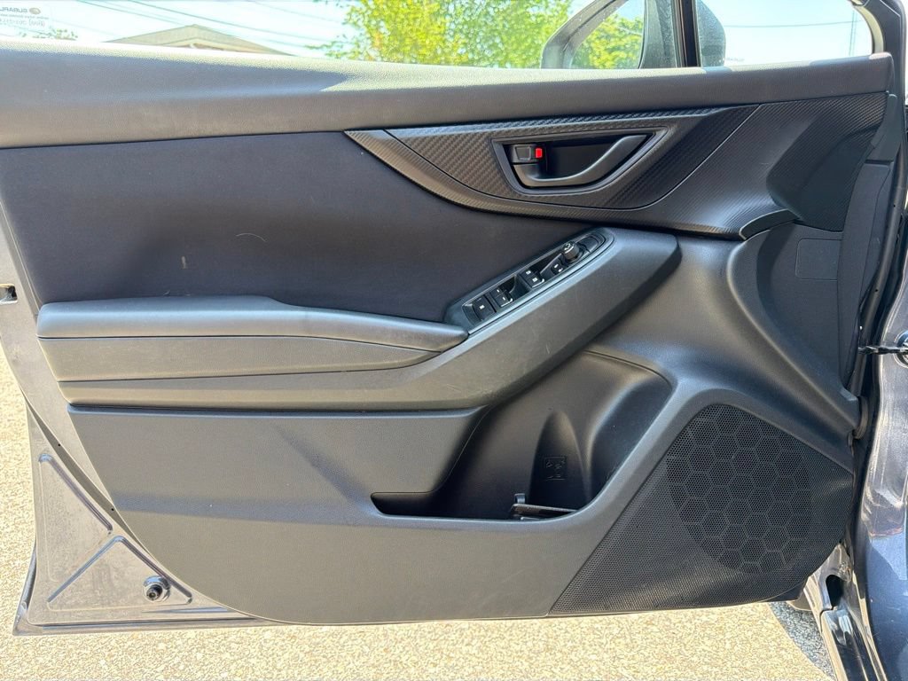 Used 2017 Subaru Impreza 2.0i AWD/4WD image 11