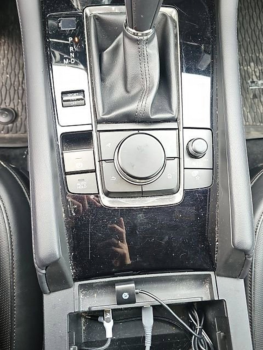 Used 2024 MAZDA MAZDA3 Hatchback w/Premium Plus Pkg image 7