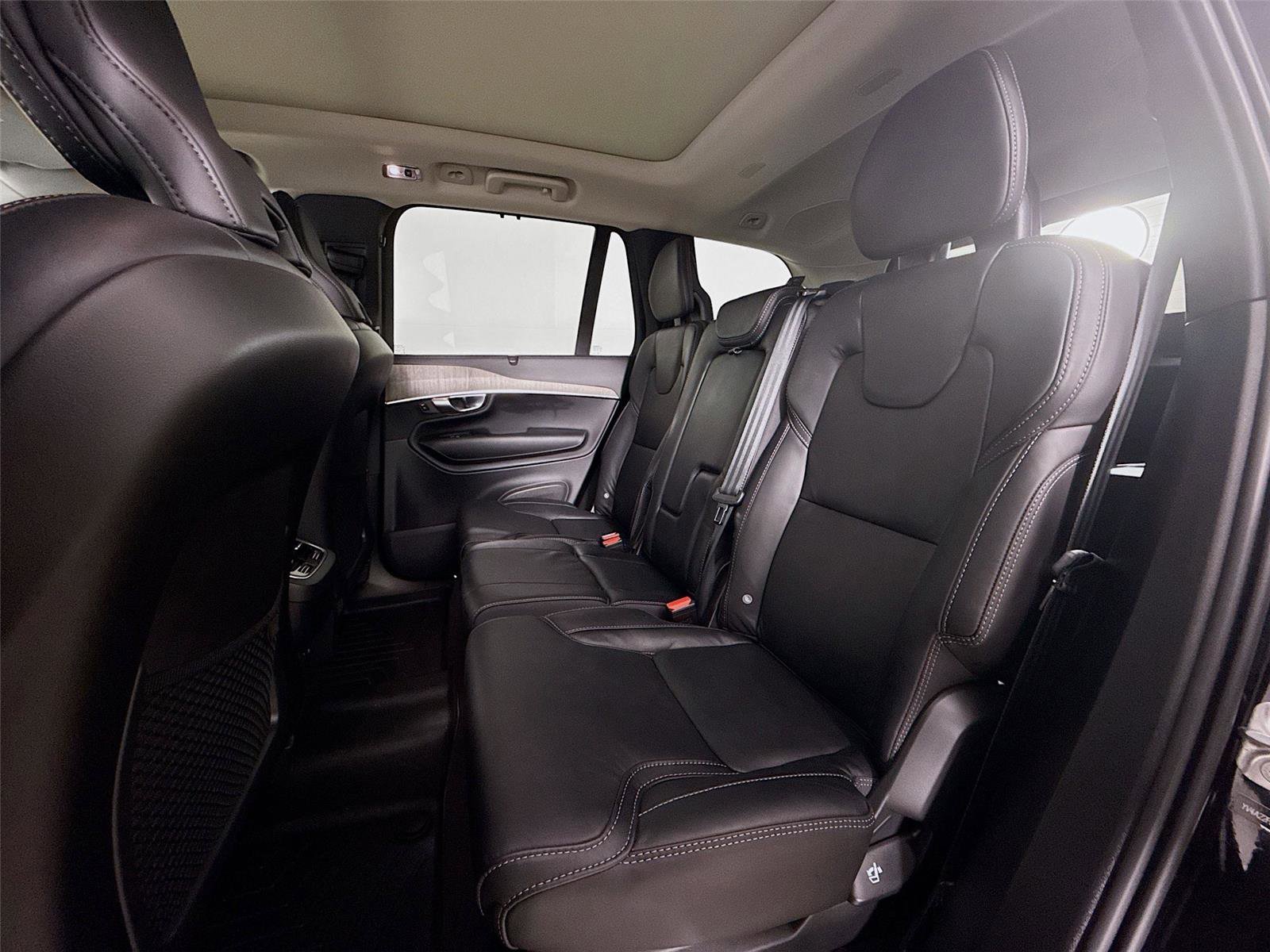 Used 2022 Volvo XC90 T6 Inscription w/ Advanced Package AWD/4WD image 27