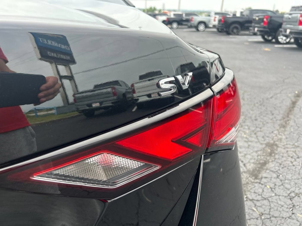 Used 2024 Nissan Sentra SV w/ All-Weather Package FWD image 12
