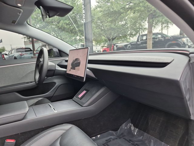 Used 2025 Tesla Model 3 Long Range RWD image 23
