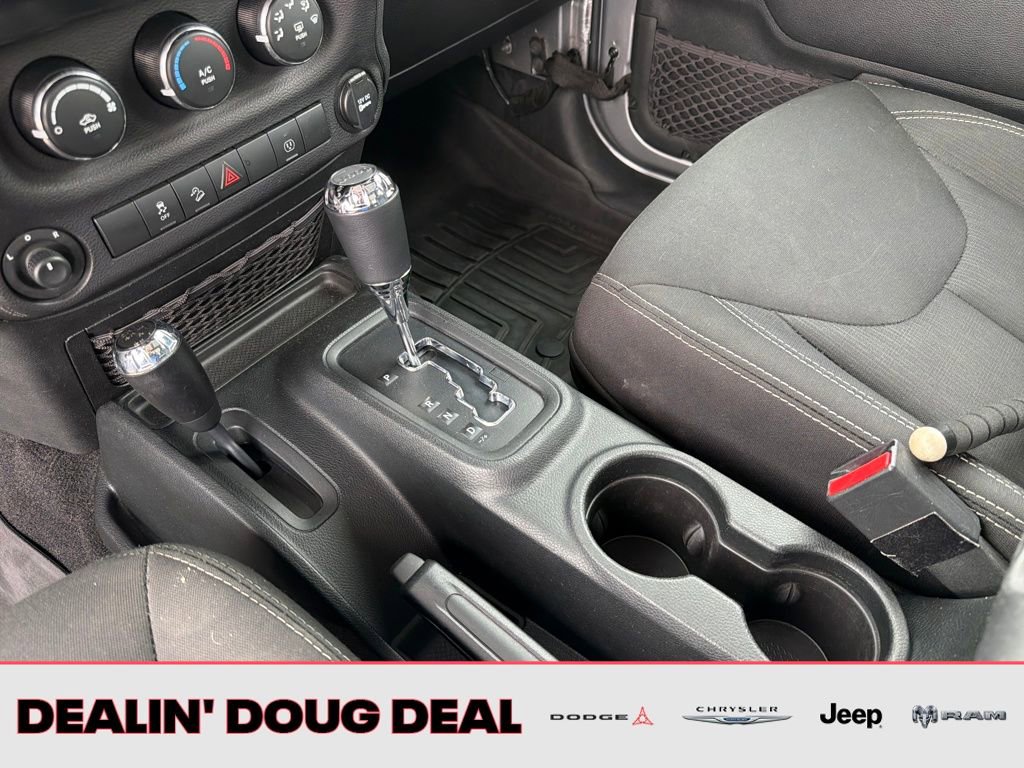 Used 2018 Jeep Wrangler Rubicon w/ Power Convenience Group image 21