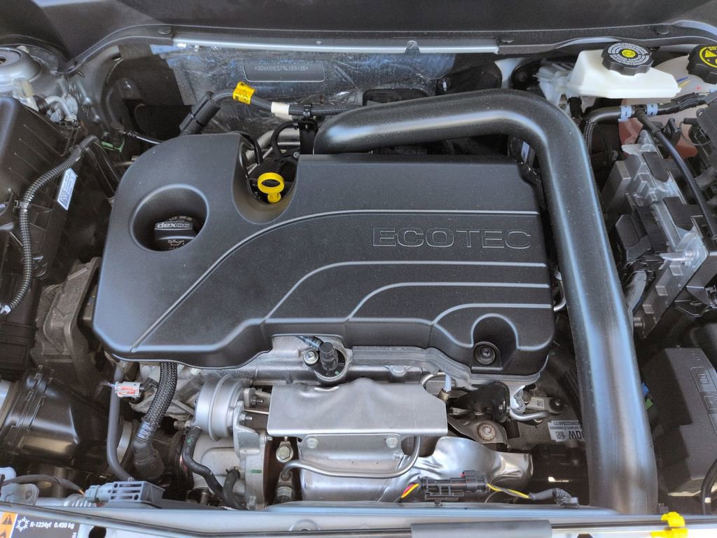 Used 2024 Chevrolet Equinox Premier FWD image 12