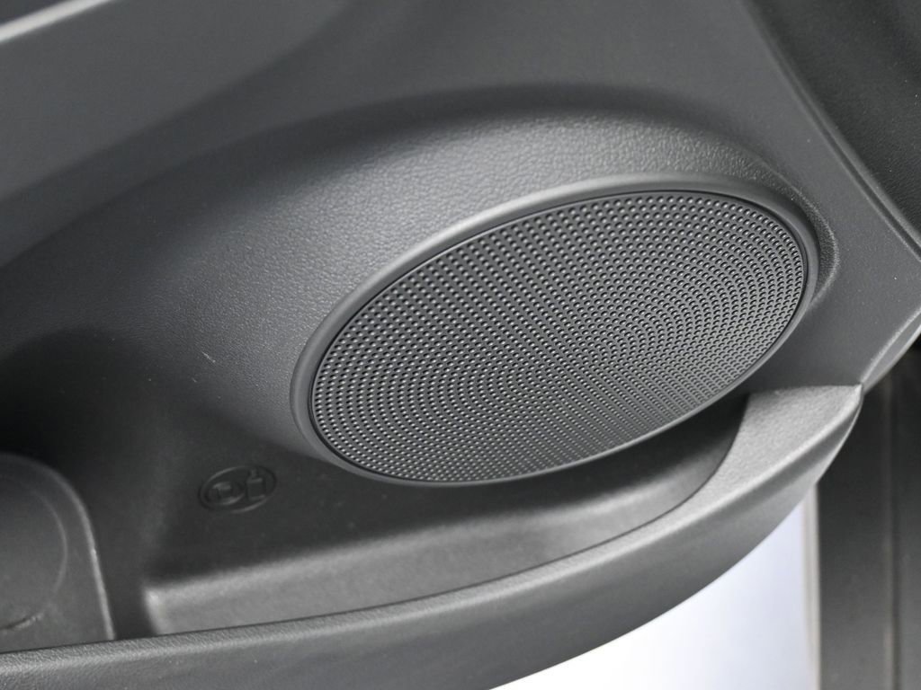 Used 2022 Hyundai Kona SEL w/ Convenience Package image 15