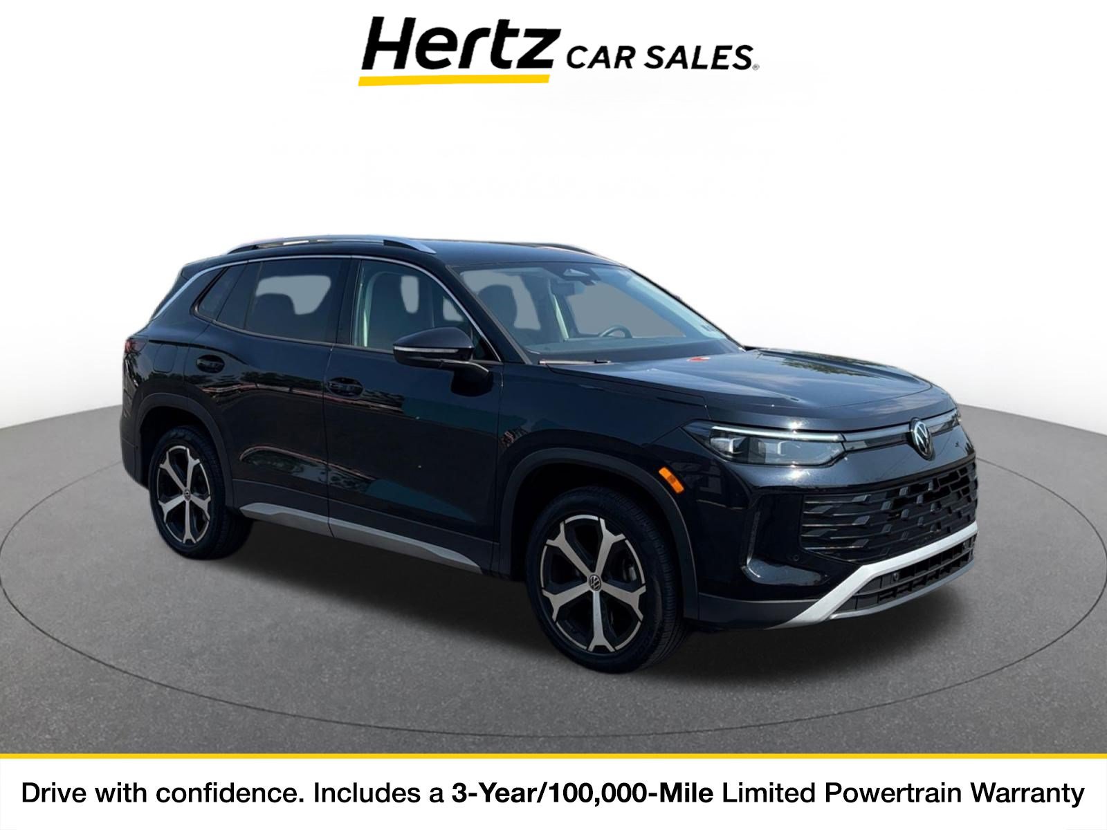 Used 2026 Volkswagen Tiguan SE AWD/4WD image 1