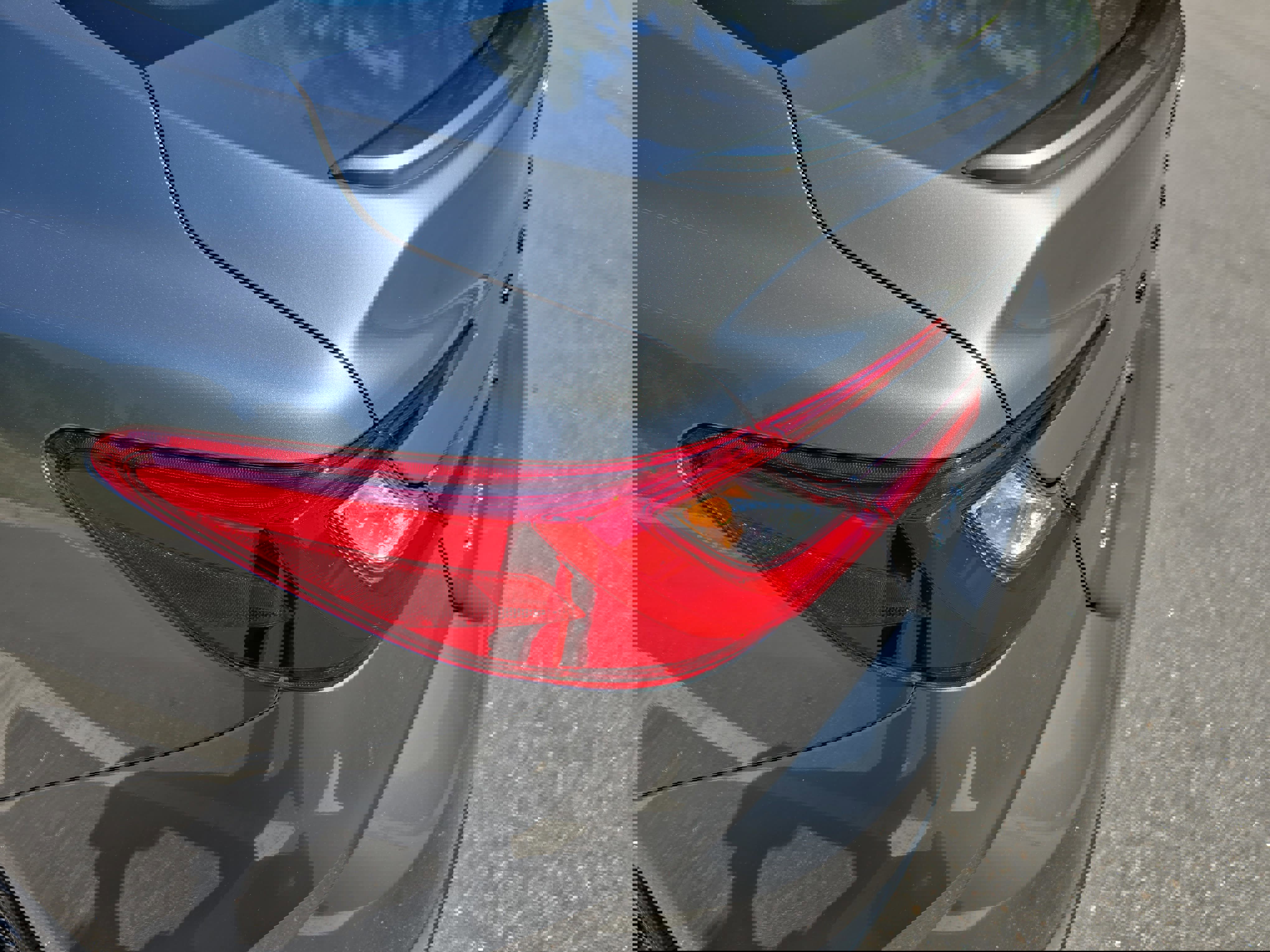 Used 2025 Toyota Camry SE FWD image 37