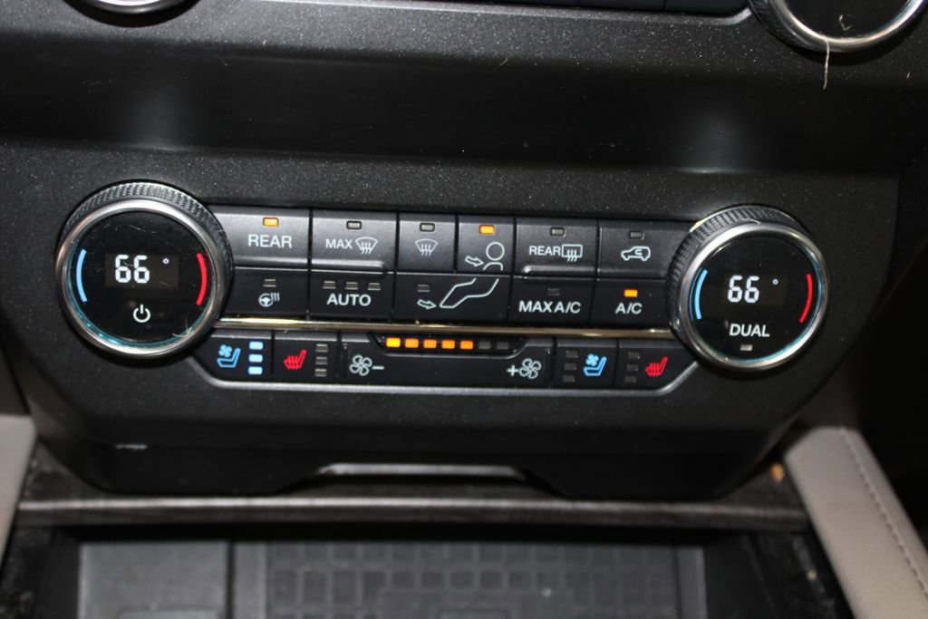 Used 2020 Ford Expedition Max Limited w/ Equipment Group 302A image 32