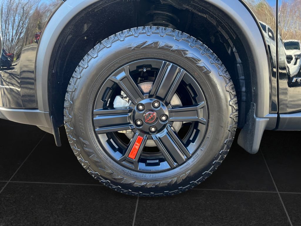 Used 2025 Nissan Rogue SV w/ Rock Creek Premium Package image 9