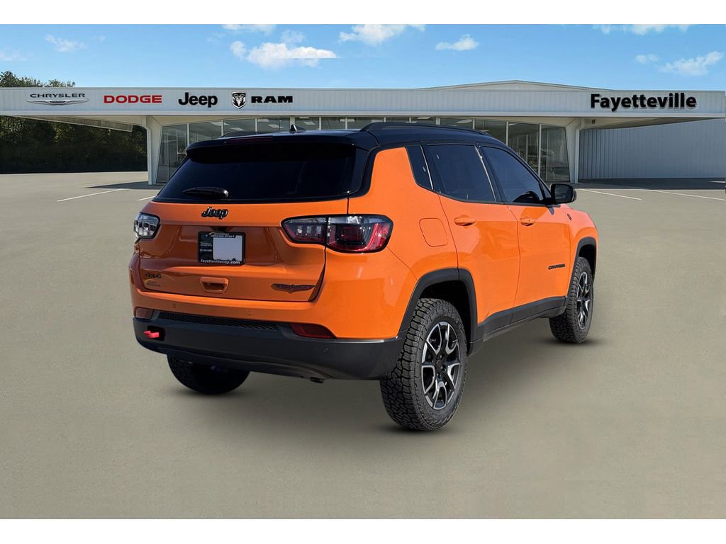 New 2026 Jeep Compass Trailhawk w/ Sun, Sound & Navigation Group AWD/4WD image 3