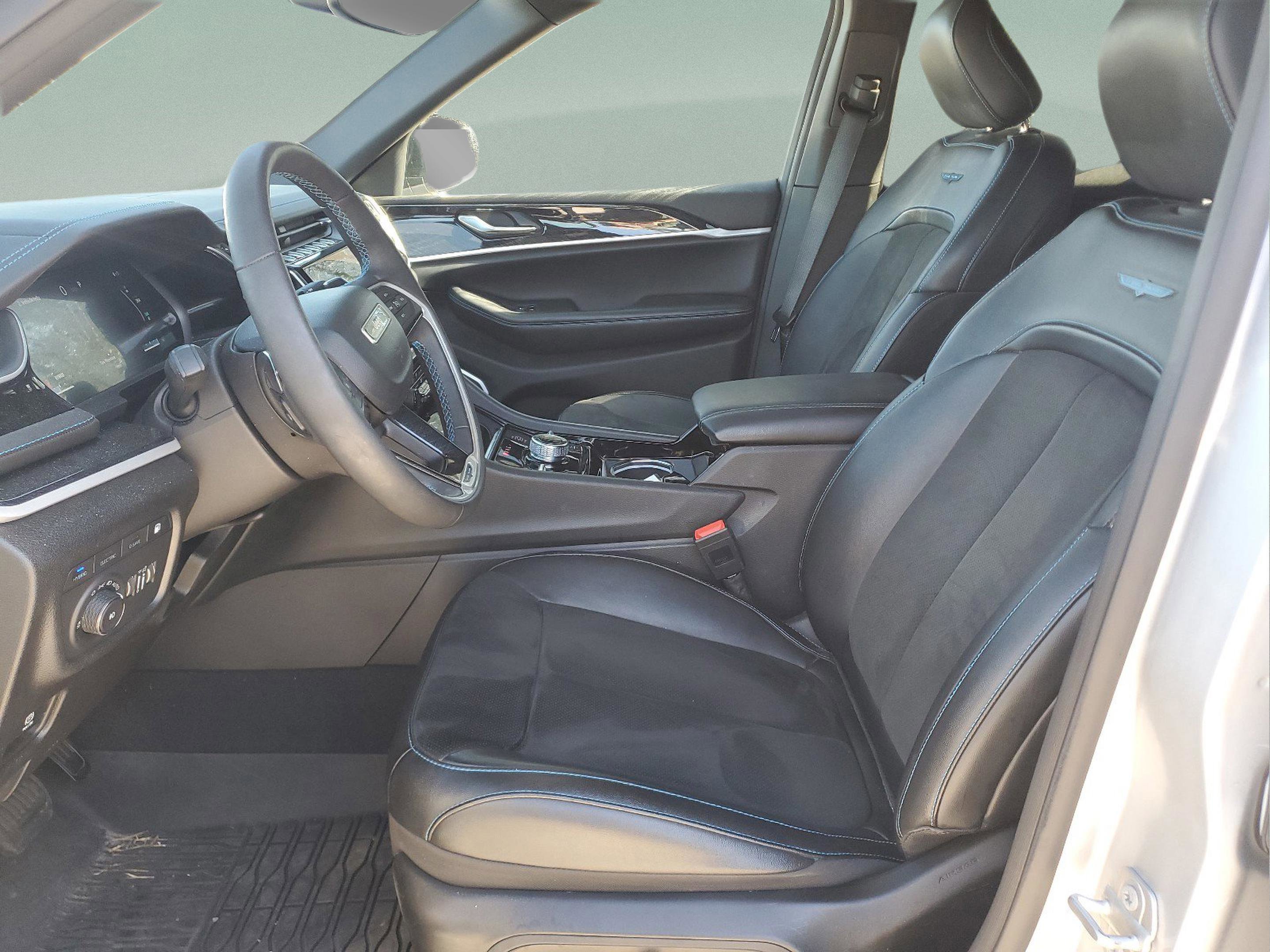 Certified 2022 Jeep Grand Cherokee Trailhawk image 21