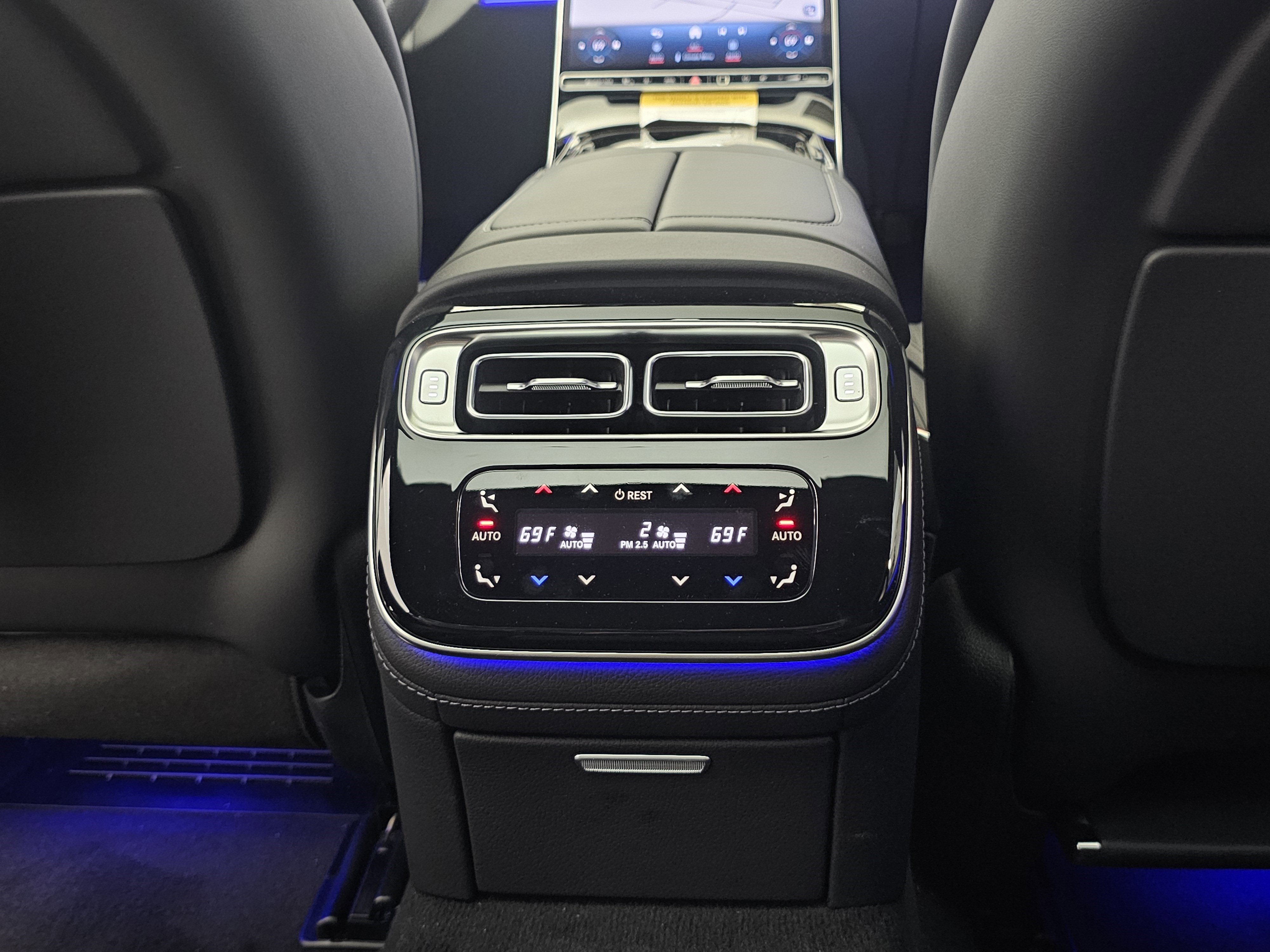 New 2025 Mercedes-Benz S 63 AMG S image 31